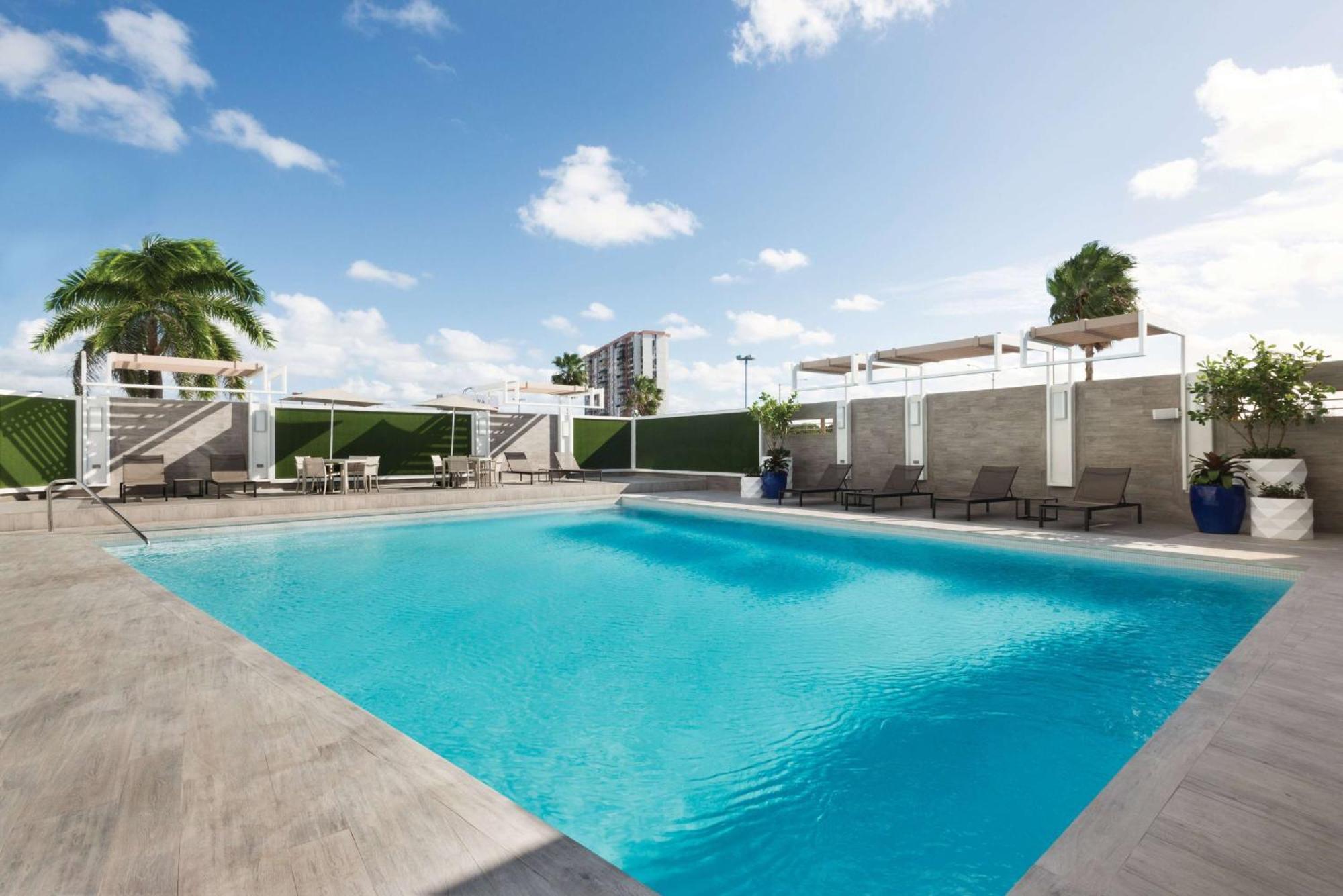 סן חואן Tryp By Wyndham Isla Verde מראה חיצוני תמונה